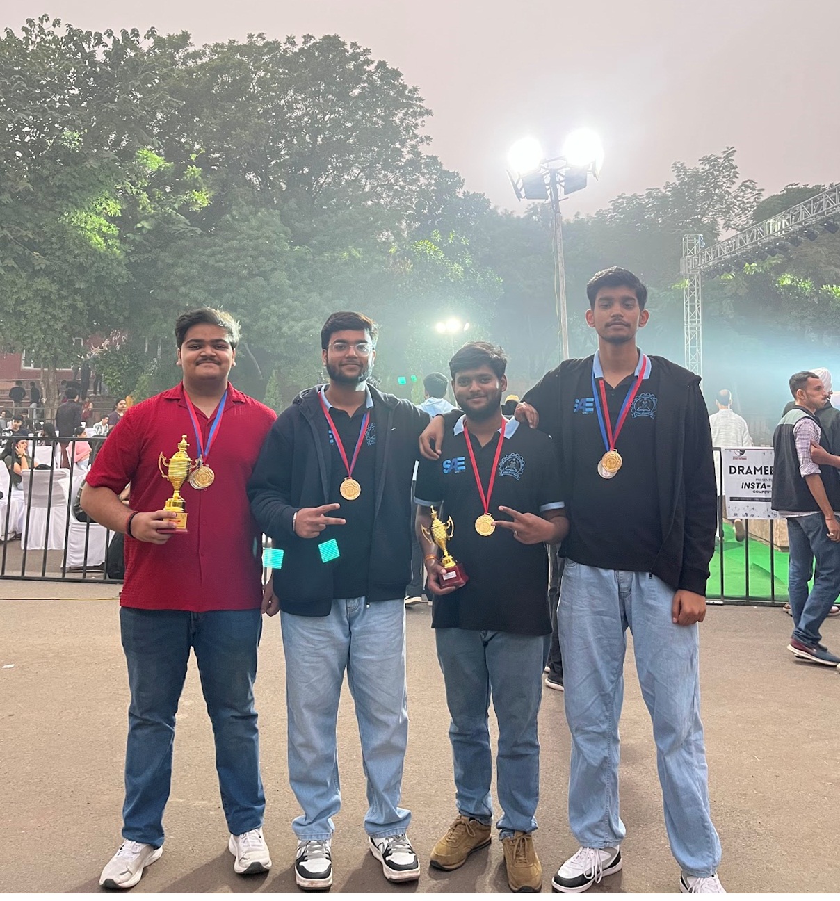 यूआईईटी पंजाब विश्वविद्यालय के एसएई क्लब के छात्रों ने ट्राइसिटी अंतर-कॉलेज-प्रतियोगिताओं में बेजोड़ जीत हासिल की